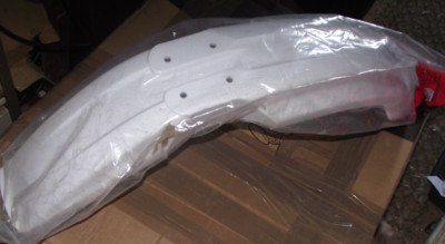 YAMAHA YZ125 / WRF250-06-14 / YZ250F/450F 06-09 POLISPORT WEISS FRONTFENDER