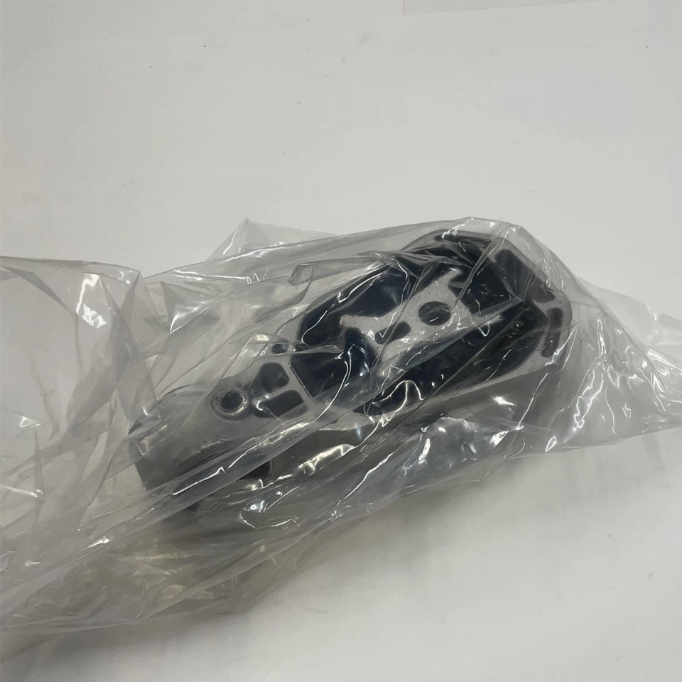 Front Upper Engine Torque Strut Mount 1PC for Mercedes-Benz A200 20-19 L4-1.3L - Image 4 of 4