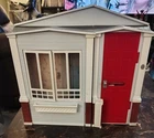 VINTAGE Barbie Totally Real House Folding Playset 2005 Untested