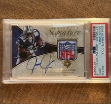2006 Ultimate Collection Julius Jones Game Used Shield 1/1 Auto PSA 9 Cowboys