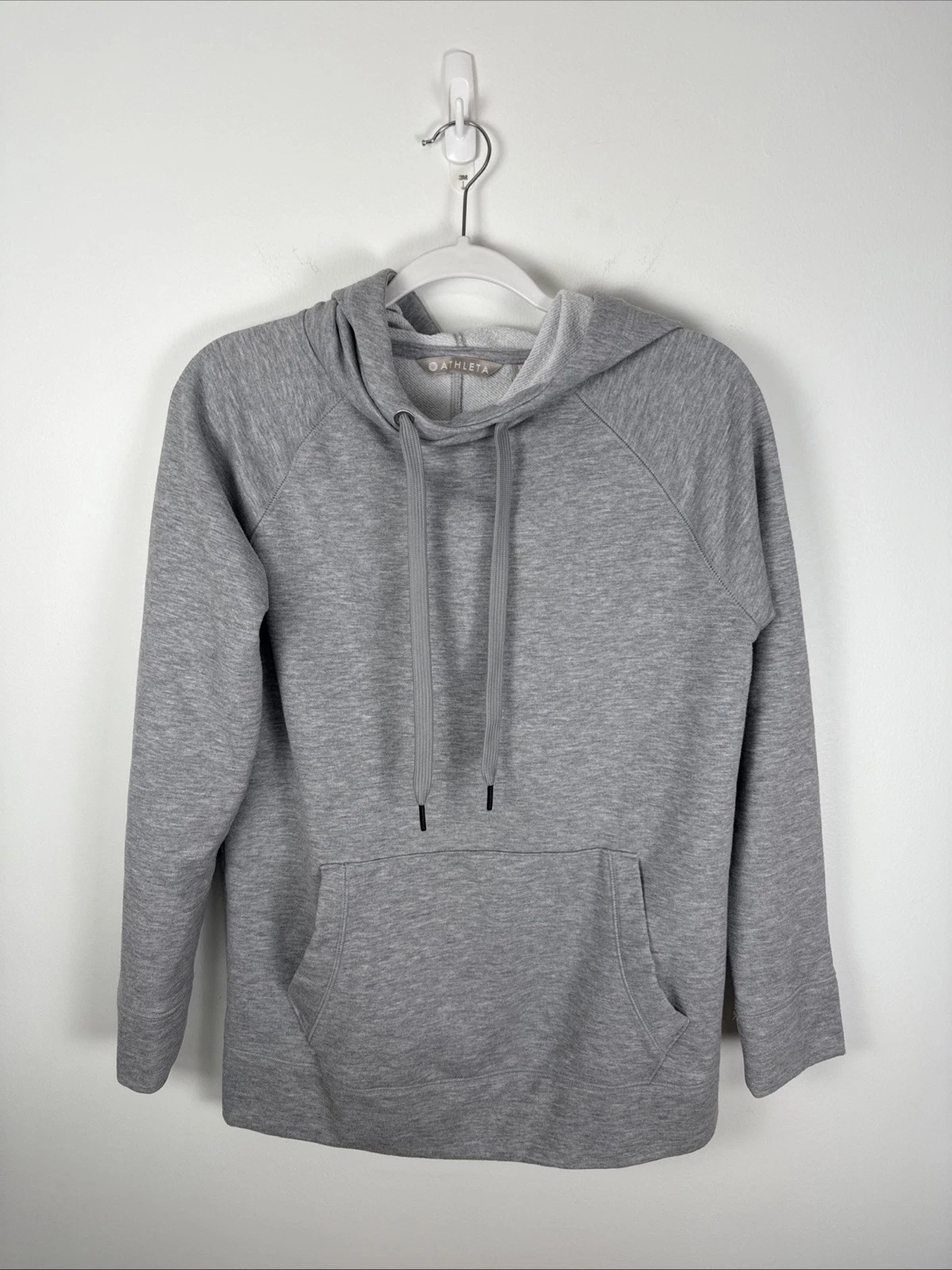 Athleta Women’s Hoodie Drawstring Sweatshirt Size XS Cozy Pocket Long sleeve