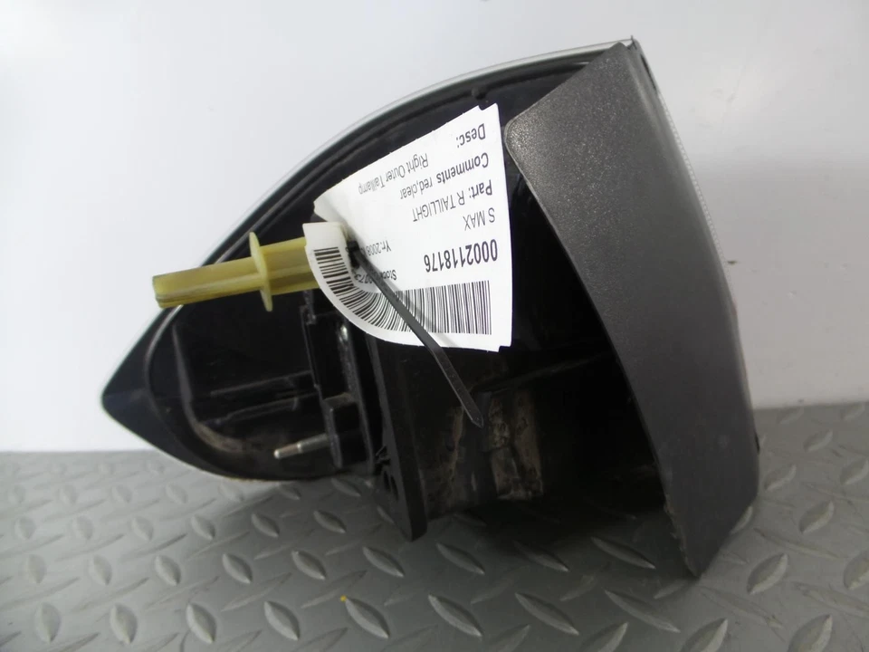 S MAX DRIVERS TAIL LIGHT LAMP RIGHT Hatchback 2008 FORD  2006-2009 - Image 4 of 4
