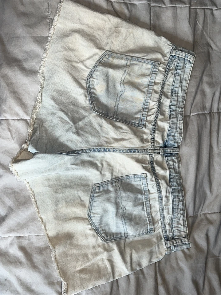 Pantalones cortos de mezclilla rasgados de tiro medio ARIZONA para mujer talla 15 lavado claro Foto 3 de 3