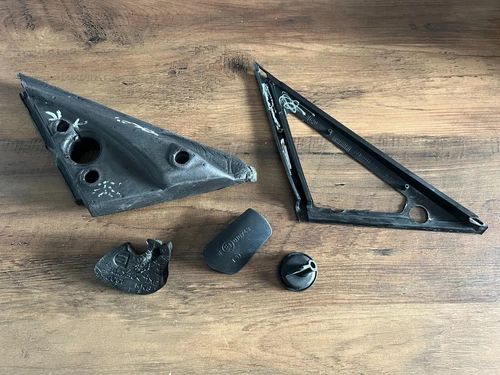 BMW 5 E60 E61 GENUINE LEFT Mirror Rubber Triangle Foam Cover SET