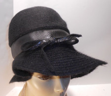 Women's Vintage Hat Mary Sachs Black 1960s Lampshade Floppy Brim Mod Fashions