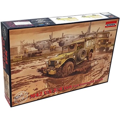Dodge M42 US 3/4 Ton Command Vehicle 216 mm 1/35 Plastic Model Kit RODEN 809
