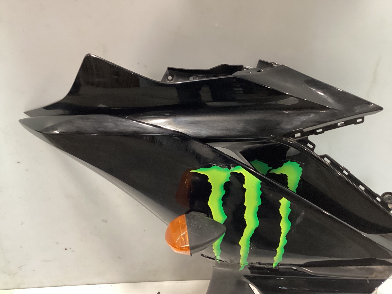 19-23 YAMAHA YZF R3 MONSTER LEFT SIDE FAIRING BODY PANEL COWLING ...