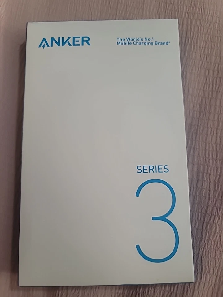 Anker 4-Port USB 3.0 Hub, Ultra-Slim USB Data Hub with 2 ft extension cable.. - Image 3 of 4