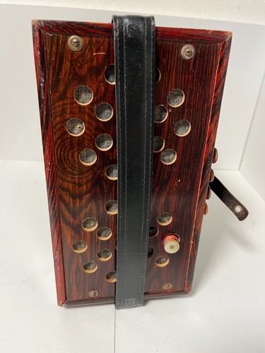 Vintage Ideal Accordion - Working, Basic Tested, Needs Tuning Antique Instrument - Picture 18 of 18