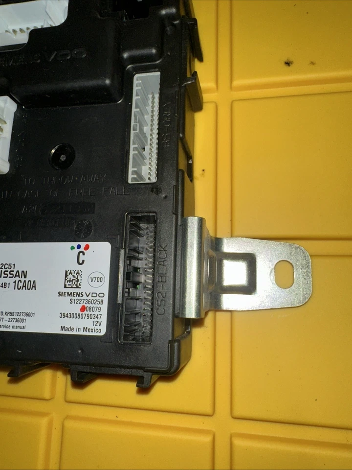 Módulo de control de carrocería Infiniti EX35 FX35 2009 2010 2011 BCM 284B1-1CA0A Foto 4 de 4