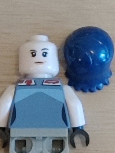 Lego STAR WARS Minifigure Sabine Wren SW0616 (75090+75106 set)PARFAITE CONDITION - Photo 4 sur 4