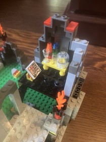 Lego Castle: Fright Knights 6087 Witch's Magic Manor Complete W/ Instructions