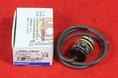 1PCS NEW IN BOX   PLC E6A2-CWZ3C 100P/R Rotary Encoder #am