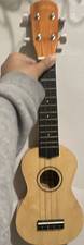 OMAHA Acoustic Ukulele 4-String Wood Natural Finish Standard Body RH 12-Fret