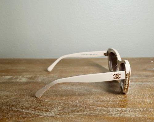 Lunettes de soleil CHANEL 5481H Urban vintage oeil de chat perle 56 mm verres blancs/gris 100 % UV - Photo 5/7