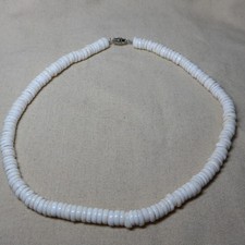 VTG Hawaiian Puka Shell Necklace Handmade Surfer Beaded 16.5"