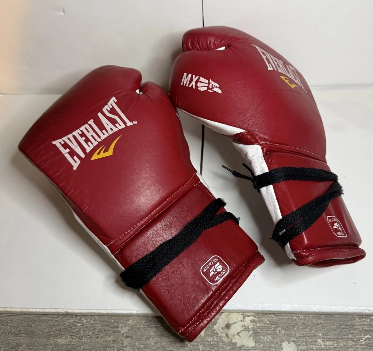 Everlast Red Boxing Gloves 12 oz. Weight for sale | eBay