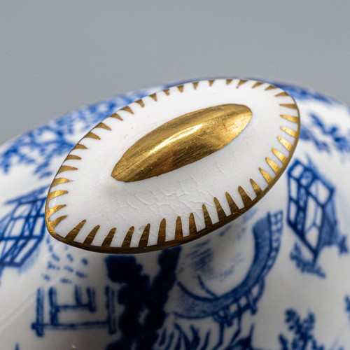 Royal Crown Derby Blue Mikado Small Teapot & Lid - FREE USA SHIPPING - Picture 12 of 12