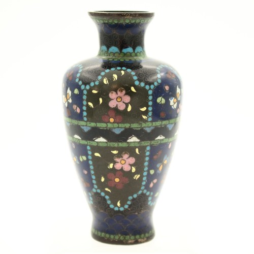 Antique Chinese Cloisonné Vase Floral Decorations