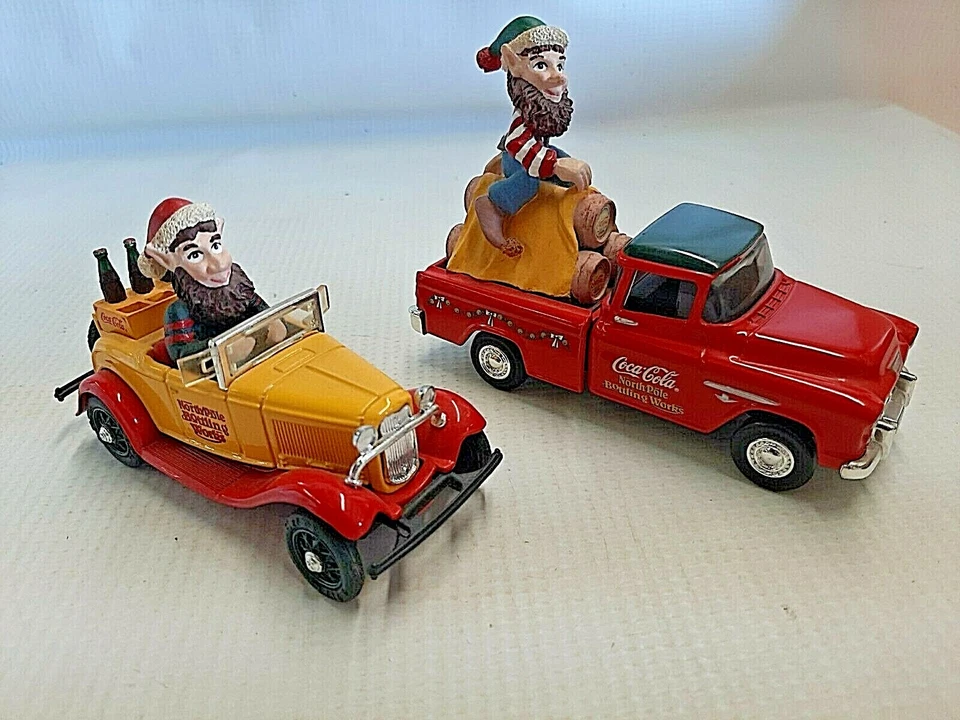 Coca-Cola 1932 Chevy Roadster & 57 Chevy Pick-Up 1:43 w 2 Elf Figures & Box ERTL - Image 2 of 4