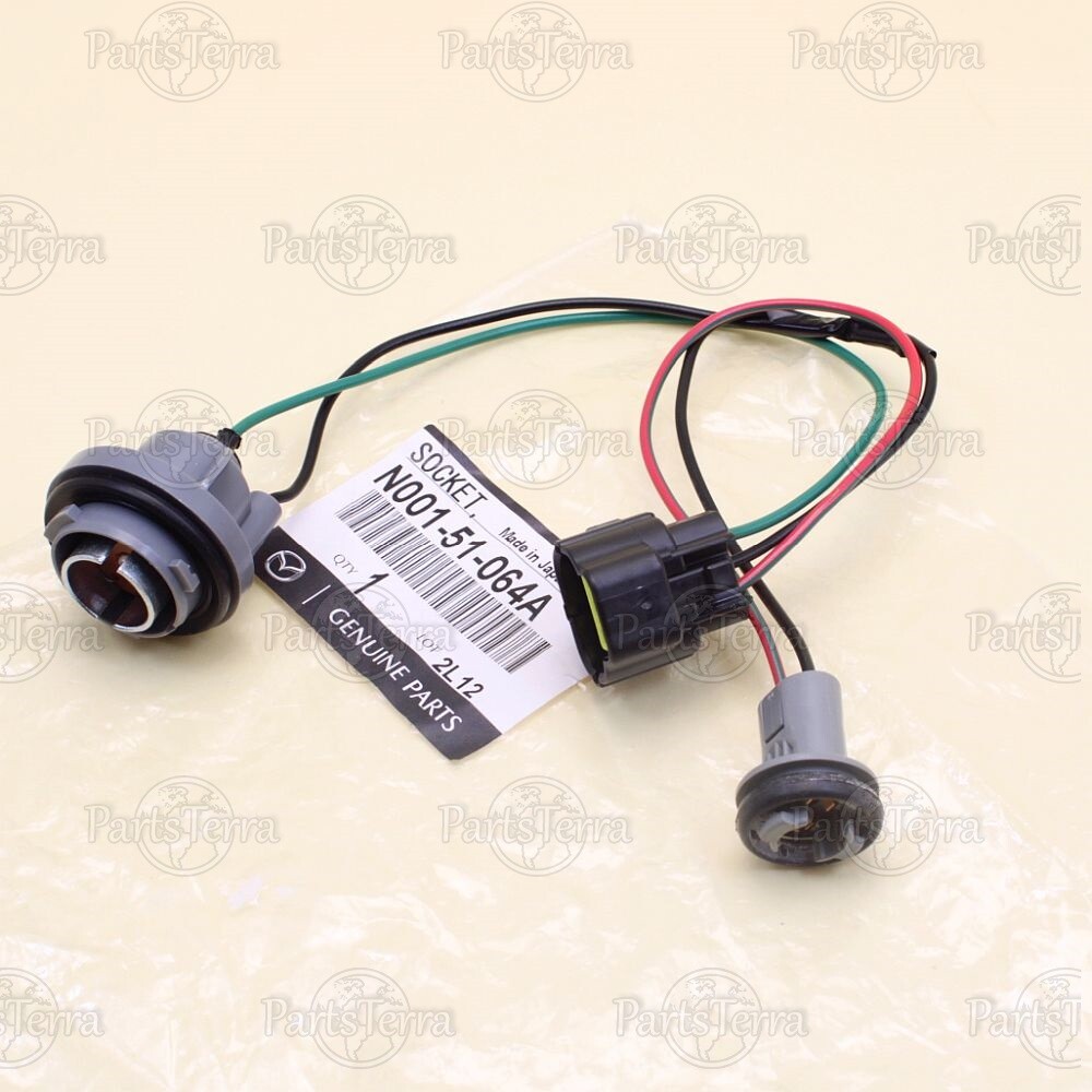 Genuine Mazda MX-5 Front Combination Lamp Socket With Wire