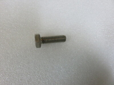 Z39 Genuine Mercury Quicksilver 10-37562 Screw OEM New Factory