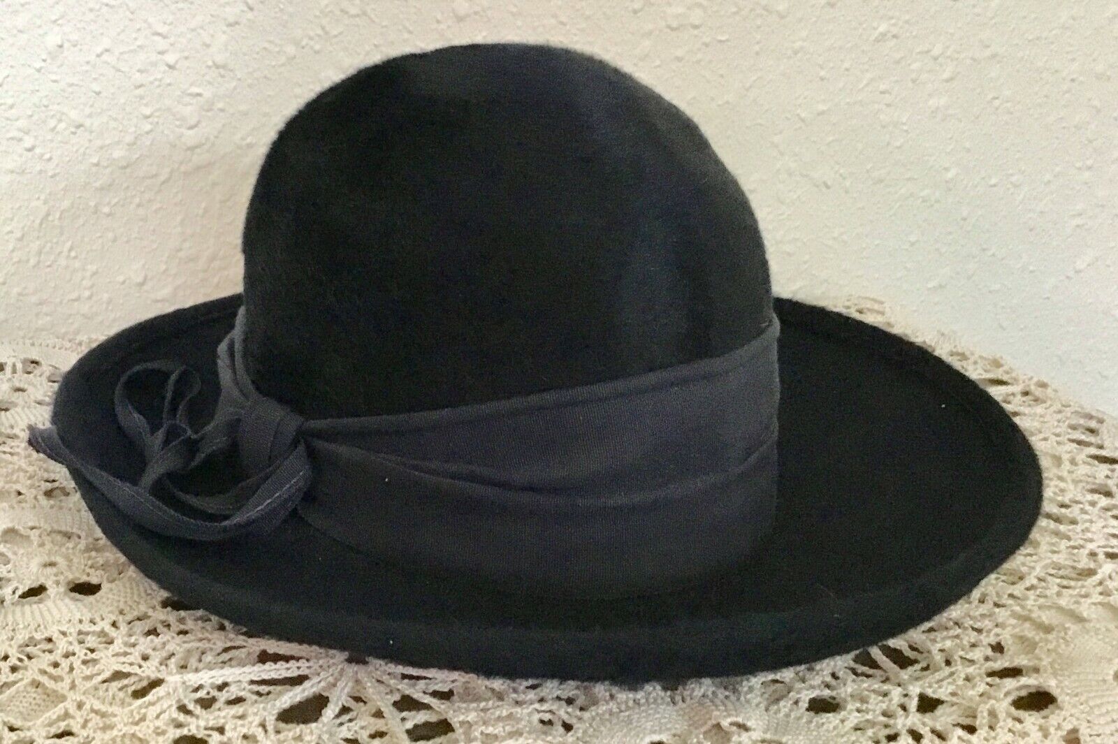 60’s Vintage Navy Blue Faux Fur Hat - image 1