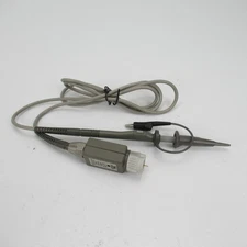 TEKTRONIX P6137 10X PASSIVE PROBE FOR 2400 SERIES OSCILLOSCOPE