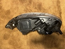 RENAULT KADJAR OFFSIDE HEADLIGHT