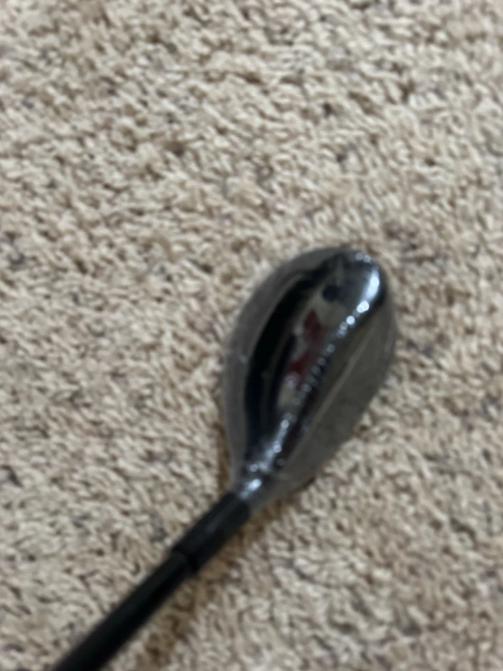 TaylorMade Stealth 2 Rescue 4 Hybrid Ventus TR Red Regular - 40.5” Left Handed - Image 3 of 4