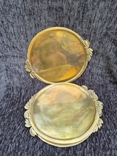 Vintage Mid Century Mosiężne tace do serwowania 4 sztuki na sztukę 2340 gramów