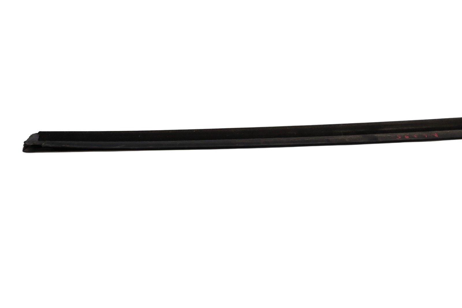 14-20 Maserati Quattroporte Rear Left Door Window Belt Molding 670009936 Oem