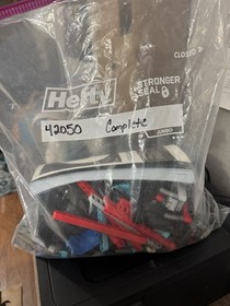 LEGO TECHNIC: Drag Racer (42050) COMPLETE