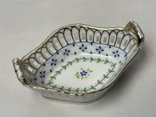 Vintage De la Reine Cut Out Open Lattice Porcelain Basket Trinket Jewelry Dish