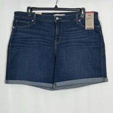 Levi s Women s Trendy Plus Size Mid-Rise Stretch Denim Shorts Size 22W