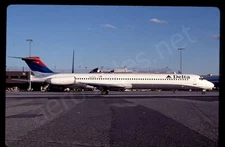 Delta McDonnell Douglas MD-88 N955DL Sep 00 Kodachrome Slide/Dia C9