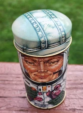 Vintage Cap-Tins The Tin Box Co England Design By Daher Astronaut NASA 4”
