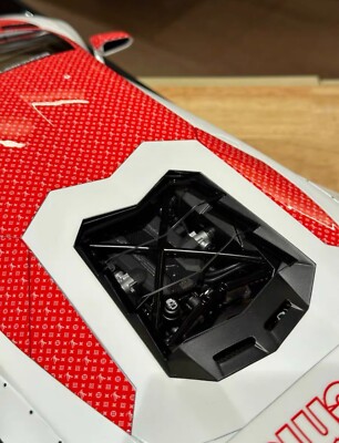 Lamborghini Aventador LBWK (Supreme x LV) [Davis & Giovanni] 1:12