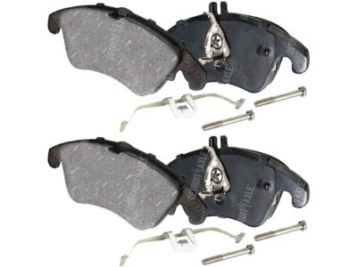 Ceramic Brake Pad Set Detroit Axle Ceramic Front Brake Pad Kit For Mercedes C300, E-Class, SLK & More Mercedes Brakes - Foto 7