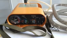 Oxylog Ventilator with Circuit and O2 hose, ready to use