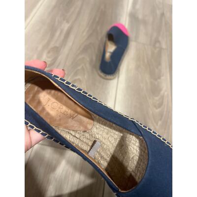 J.Crew Women display picture 1