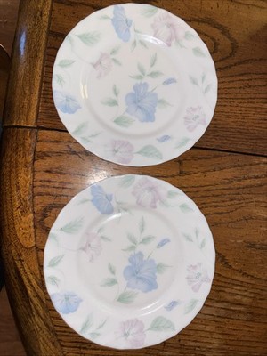 Two Vintage Arcopal France Chloe Dessert Plates