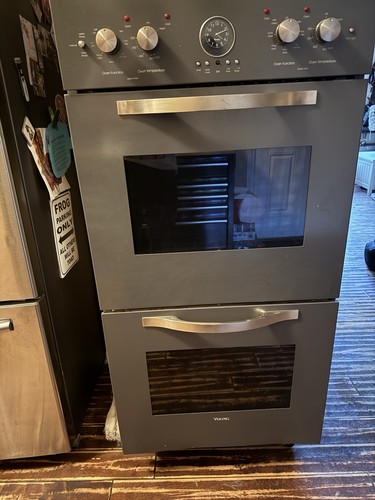 VIKING  DOUBLE WALL OVEN 240v Electric