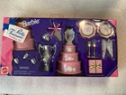 New Vintage Barbie Pretty Treasures Wedding Set  Cake  #14982 NIP