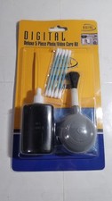 New Digital Concepts Deluxe 5 Piece Photo/Video Care Kit