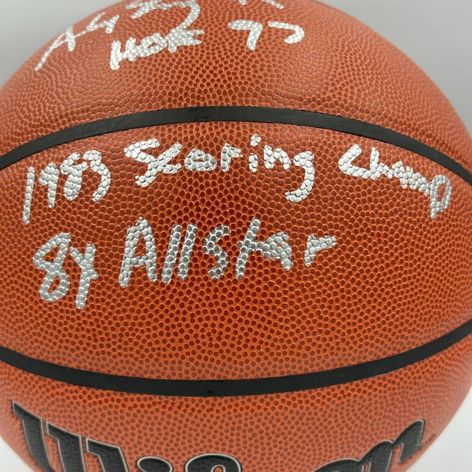 Baloncesto Wilson firmado por Alex en inglés con inscripciones de estadísticas de carrera (Schwartz) Foto 2 de 4