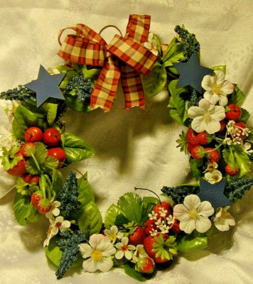 Spring EASTER 10'' Wreath~ Vintage FARMHOUSE Style Floral w/Plastic Fruits    12