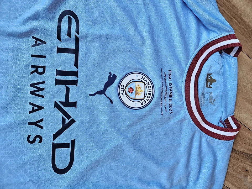 MANCHESTER CITY Final ISTANBUL 2023 HAALAND XL Football Soccer Jersey block core - Image 2 of 4