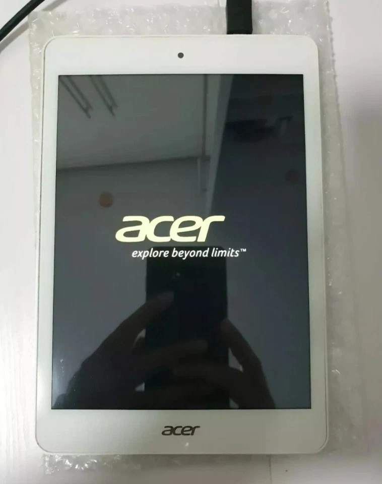 Acer Iconia Tab A1-830 1GB RAM 32GB Intel inside 7.9in White fast Tablet Ex-Cond - Image 2 of 4