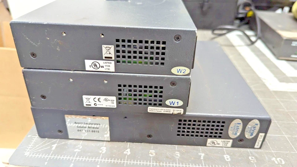 (3) Extron VGA Distribution Amplifiers P/2 DA6xi, P/2DA4x, P/2DA4xi [C6S4] - Image 2 of 4